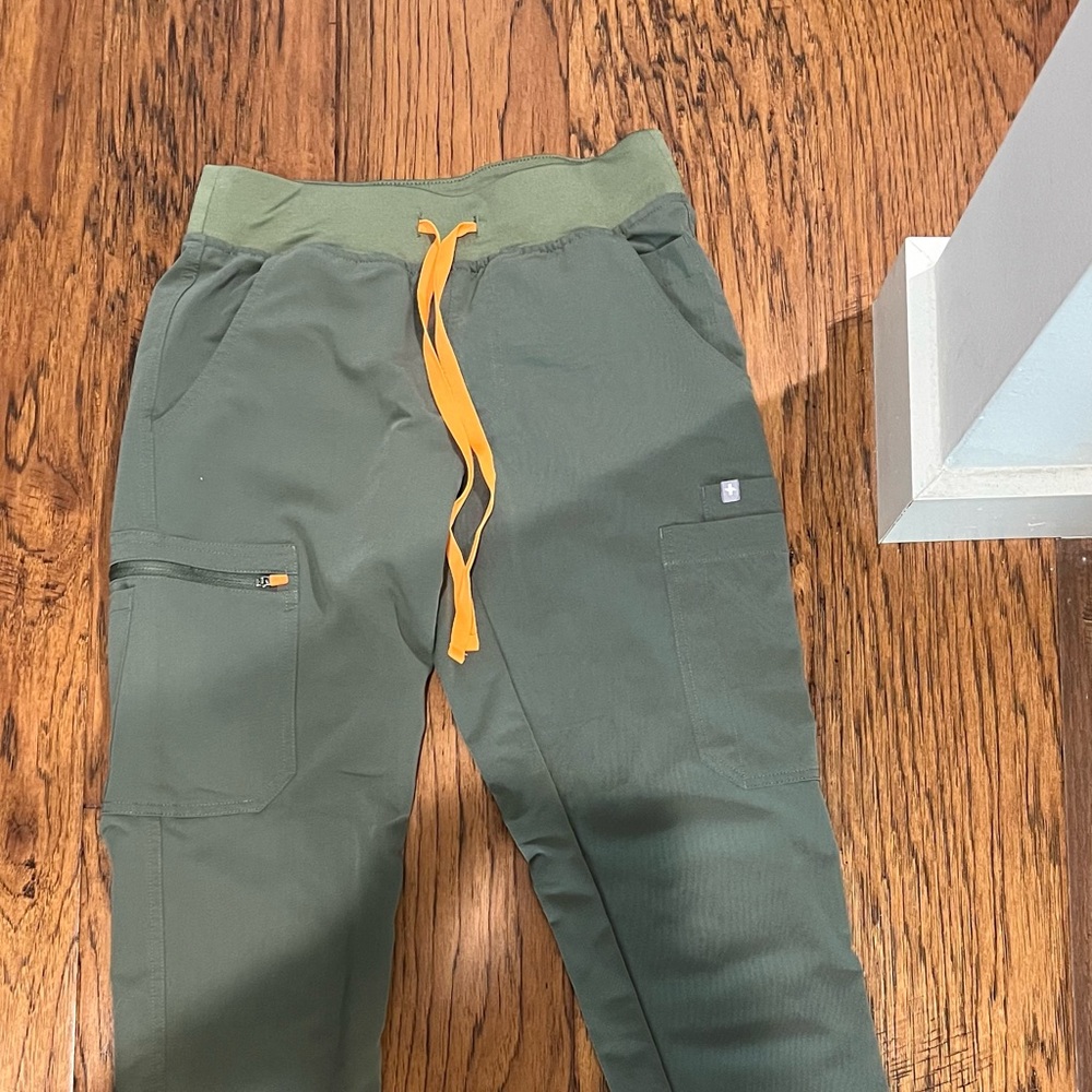 Figs yola pant.